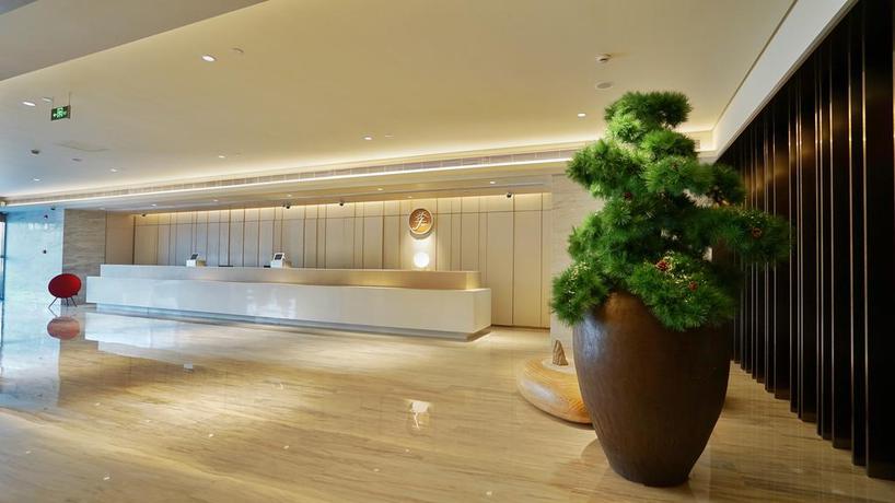 Imagen de los interiores del Hotel JI Hotel Shenzhen Shennan Avenue Huaqiang. Foto 7