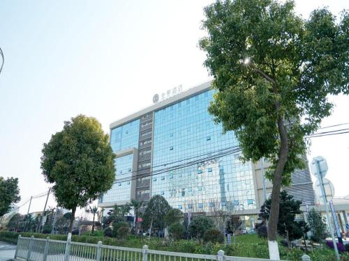 Imagen general del Hotel JI Shanghai Hongqiao National Convention and Exhibition Center Xujing. Foto 9