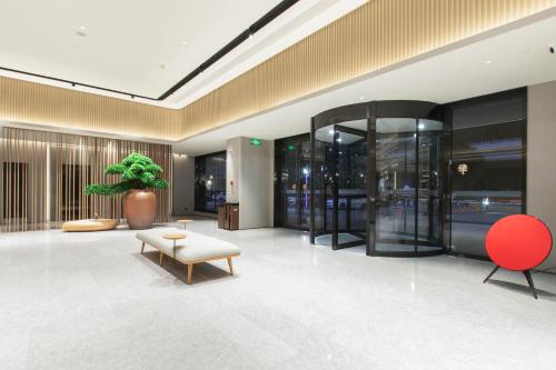 Imagen general del Hotel JI Wuhan Baishazhou Hongshan Vanke Plaza Branch. Foto 10