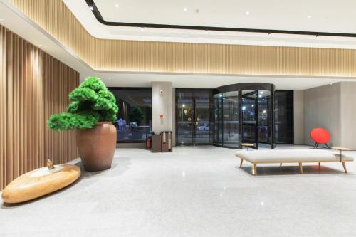 Imagen general del Hotel JI Wuhan Baishazhou Hongshan Vanke Plaza Branch. Foto 12