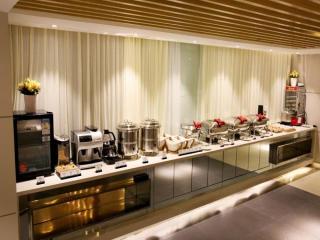 Imagen del bar/restaurante del Hotel JINJIANG INN SELECT WUHAN GUANGBUTUN METRO STATION. Foto 3