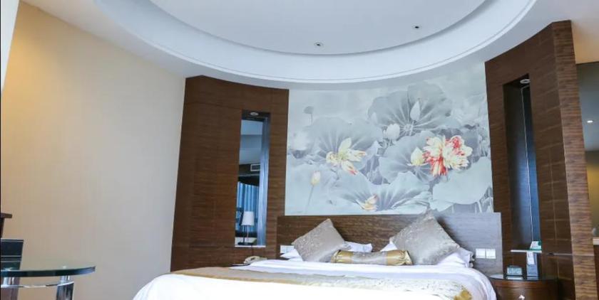 Imagen de la habitación del Hotel JINLING INTERNATIONAL HOTEL. Foto 4