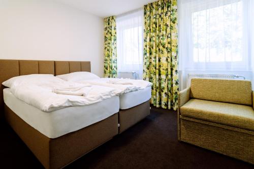 Imagen de la habitación del Hotel JISKRA na Čeladn&eacute;. Foto 15