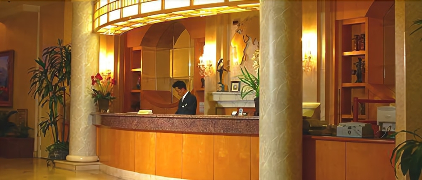 Imagen de los interiores del Hotel JJ Grand - Wilshire. Foto 17