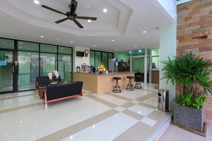 Imagen de los interiores del Hotel JJ Residence Phuket Town. Foto 19