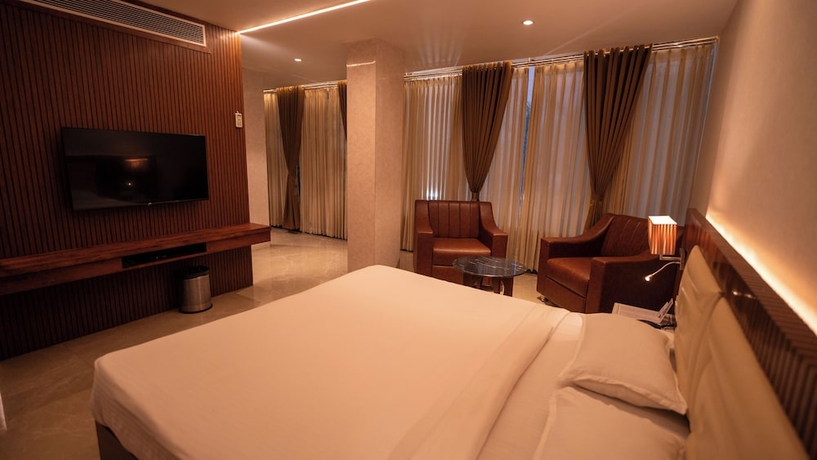 Imagen de la habitación del Hotel J.K. Celebration. Foto 7