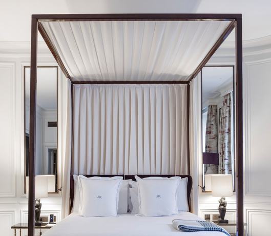 Imagen de la habitación del Hotel J.K. Place Paris. Foto 12
