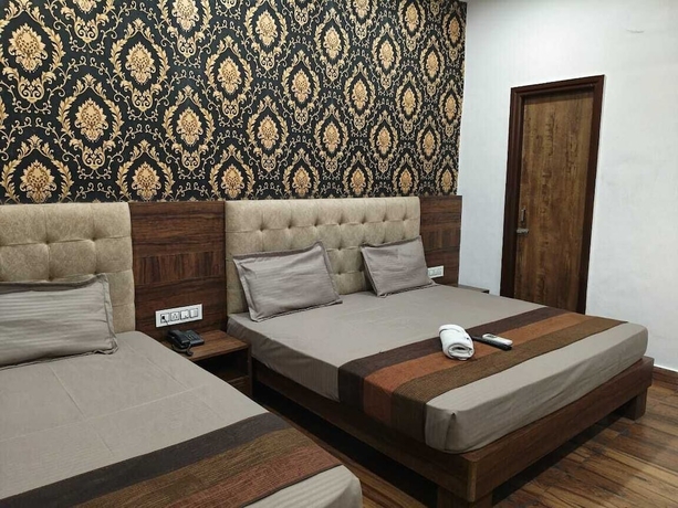 Imagen de la habitación del Hotel JK Residency, Amritsar. Foto 5
