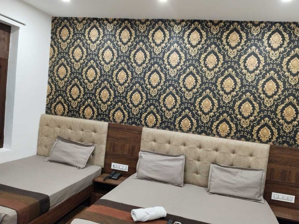 Imagen de la habitación del Hotel JK Residency, Amritsar. Foto 6