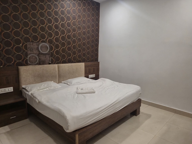 Imagen de la habitación del Hotel JK Residency, Amritsar. Foto 15
