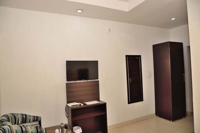 Imagen de la habitación del Hotel JK Rooms 129 RC Regency. Foto 10