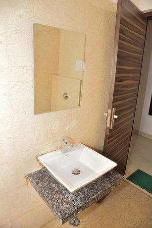 Imagen de la habitación del Hotel JK Rooms 129 RC Regency. Foto 14