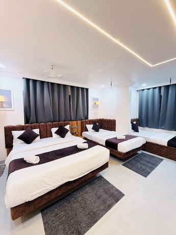 Imagen de la habitación del Hotel JK palace, Ujjain. Foto 6