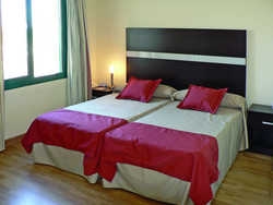 Imagen de la habitación del Hotel JM Santa Pola. Foto 3