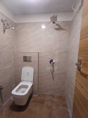 Imagen de la habitación del Hotel JMB Height. Foto 10