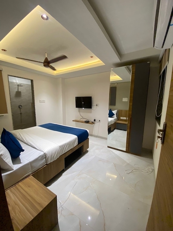 Imagen de la habitación del Hotel JMB Height. Foto 11