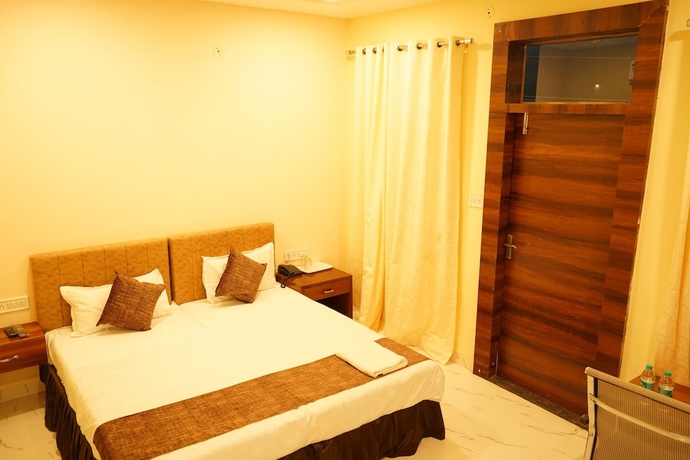Imagen de la habitación del Hotel JMC HOTEL THE MOON. Foto 6