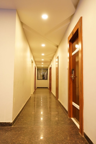 Imagen de los interiores del Hotel JMC HOTEL THE MOON. Foto 8