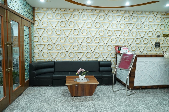 Imagen de los interiores del Hotel JMC HOTEL THE MOON. Foto 13