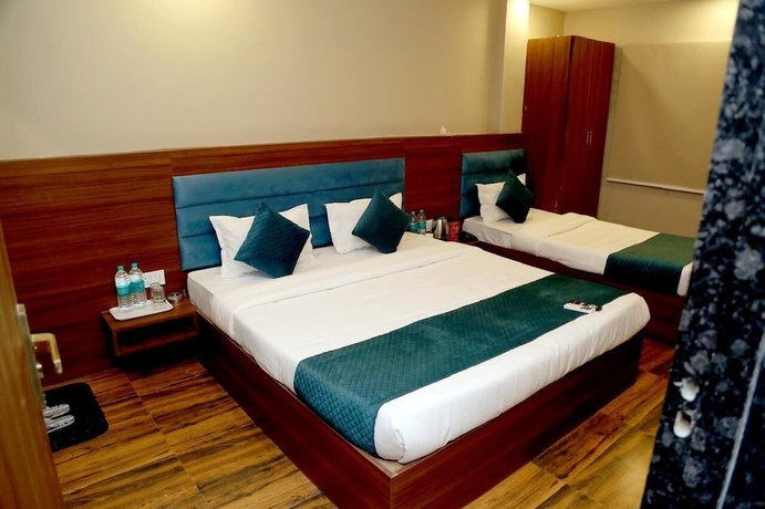 Imagen de la habitación del Hotel JMC Safar Inn Mhow. Foto 9