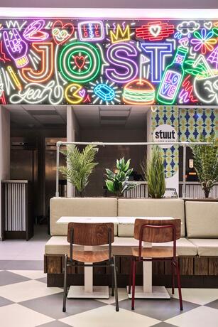 Imagen general del Hotel JOST Hôtel Lille Centre. Foto 32