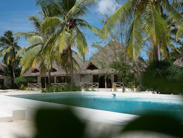 Imagen de la piscina del Hotel JOY OF ZANZIBAR. Foto 19