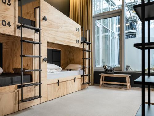 Imagen de la habitación del Hotel JO&JOE Vienna. Foto 16