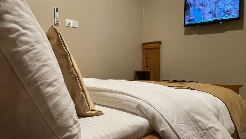 Imagen de la habitación del Hotel JPN SQUARE Douala. Foto 10