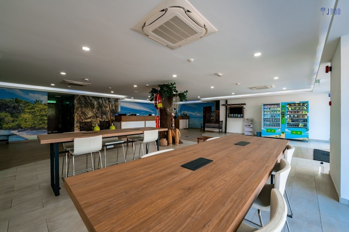 Imagen de los interiores del Hotel JPOD Capsule. Foto 15