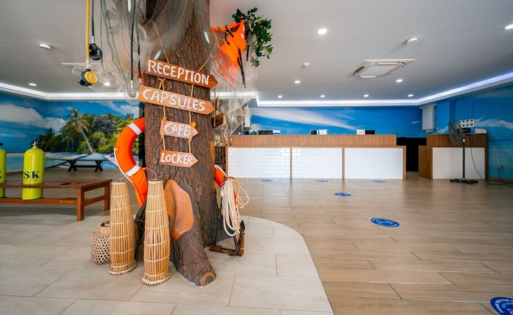 Imagen de los interiores del Hotel JPOD Capsule. Foto 16