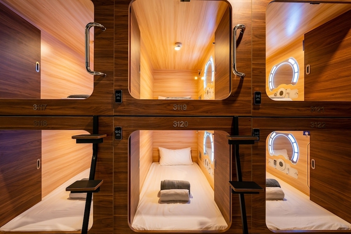 Imagen de la habitación del Hotel JPOD Capsule. Foto 13