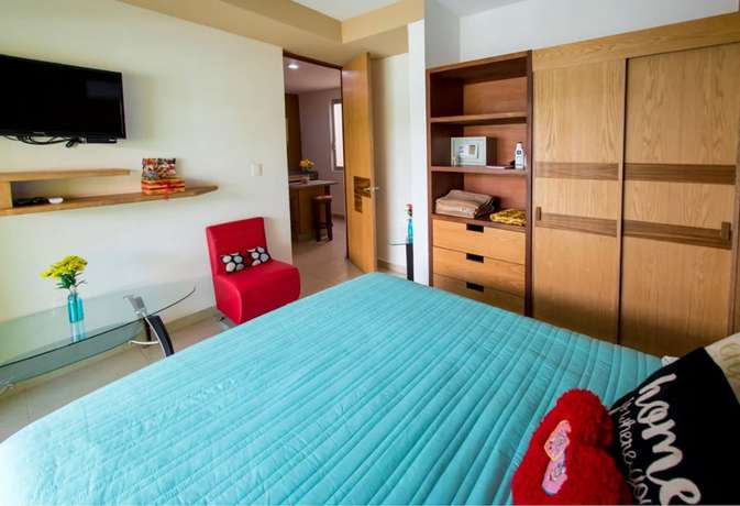 Imagen general del Hotel JPs and Suites. Foto 1