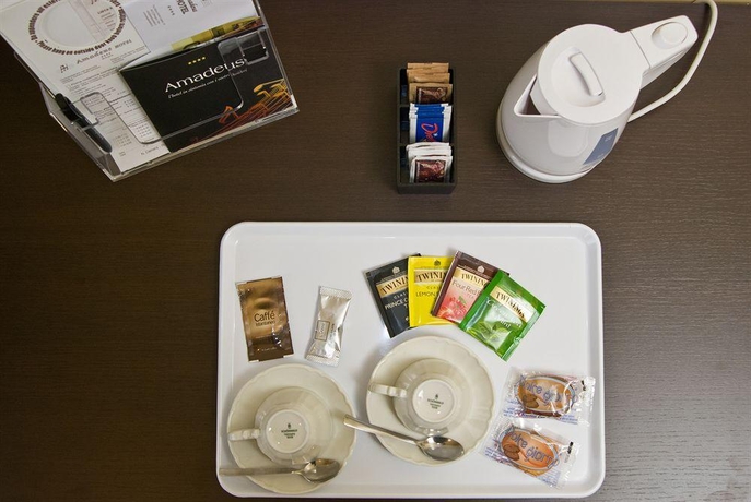 Imagen general del Hotel JR Hotels Bologna Amadeus. Foto 2