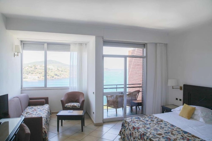 Imagen de la habitación del Hotel JR Resort Elba International. Foto 5