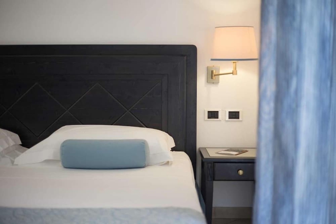 Imagen de la habitación del Hotel JR Resort Elba International. Foto 9
