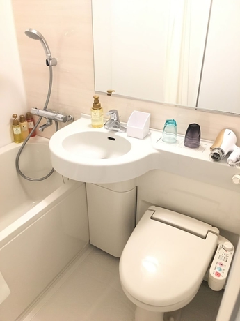 Imagen de la habitación del Hotel JR WEST GROUP VIA INN SHINOSAKA SHOMENGUCHI. Foto 11