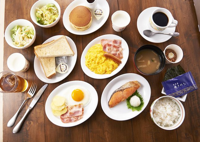 Imagen del bar/restaurante del Hotel JR-EAST HOTEL METS MIZONOKUCHI. Foto 3