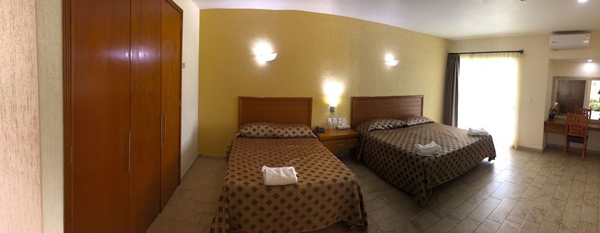 Imagen de la habitación del Hotel JS. Foto 6