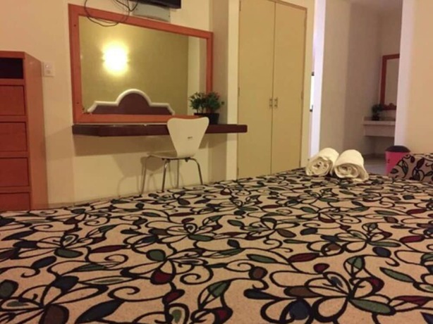 Imagen de la habitación del Hotel JS. Foto 16