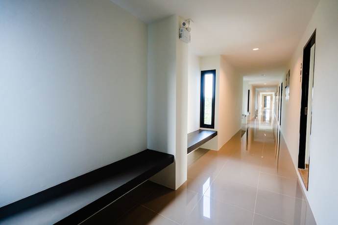 Imagen de los interiores del Hotel JS, Khlong Hae. Foto 5