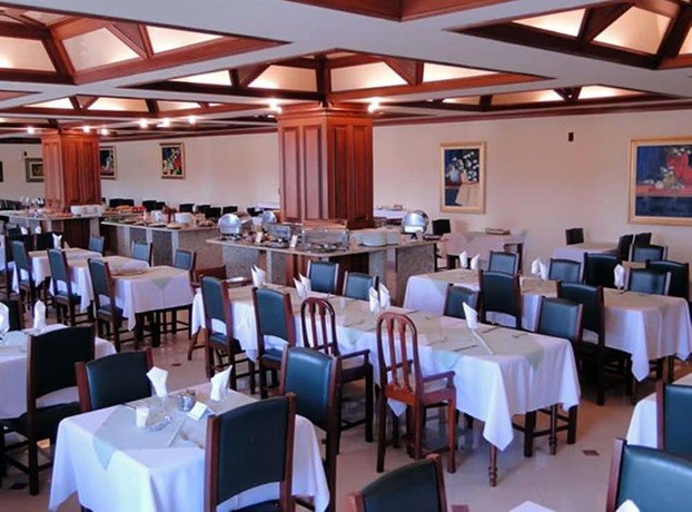 Imagen del bar/restaurante del Hotel JS Park. Foto 7