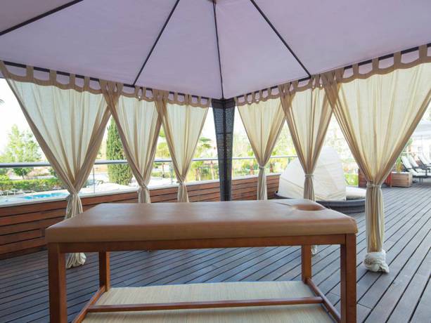 Imagen de los interiores del Hotel JS Sol de Alcudia. Foto 17