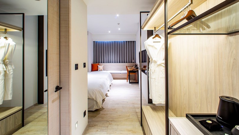 Imagen de la habitación del Hotel JSL Hotel. Foto 16