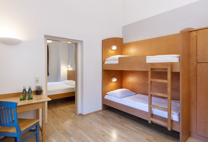 Imagen de la habitación del Hotel JUFA Bruck. Foto 9
