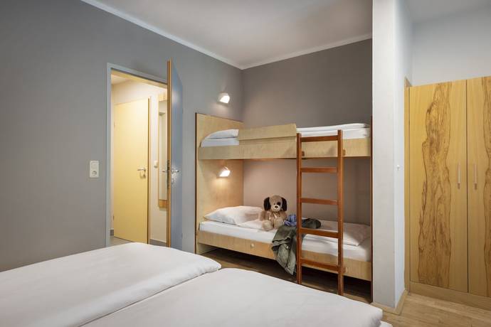 Imagen de la habitación del Hotel JUFA Bruck. Foto 15