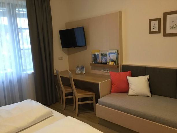 Imagen de la habitación del Hotel JUFA P&ouml;llau. Foto 3