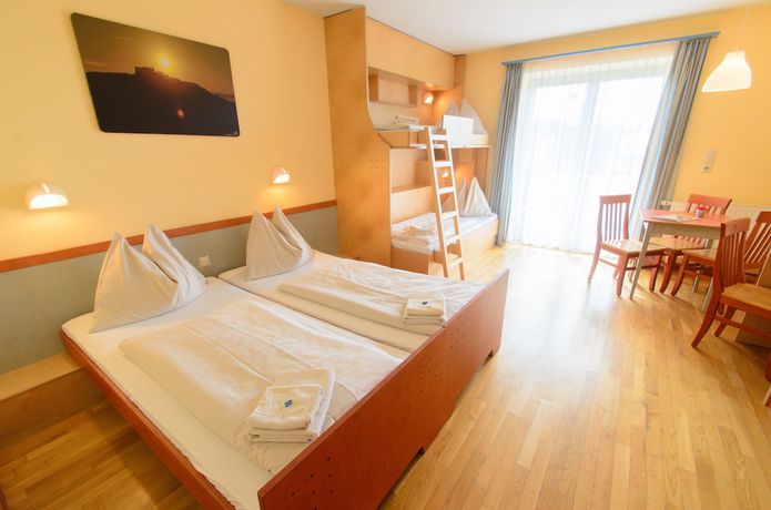 Imagen de la habitación del Hotel JUFA Vulkanland Sport- Resort. Foto 5