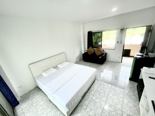 Imagen de la habitación del Hotel JV Place. Foto 15