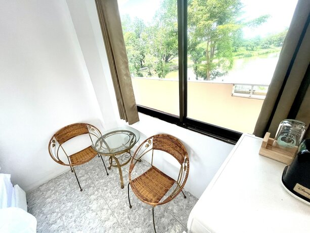 Imagen general del Hotel JV Place. Foto 12