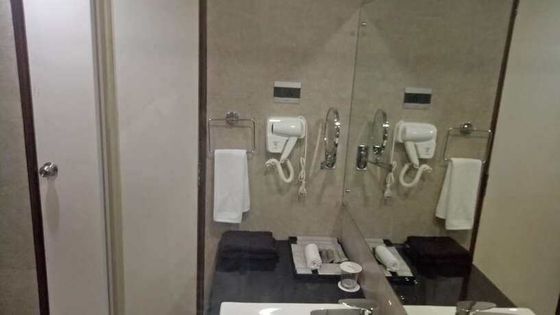 Imagen general del Hotel JVK Park. Foto 12